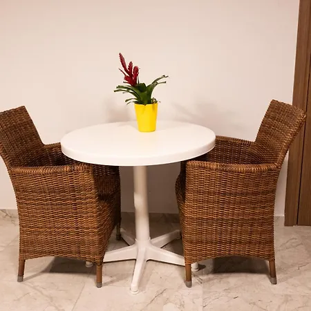 Apartamento Luca Apts Napa *