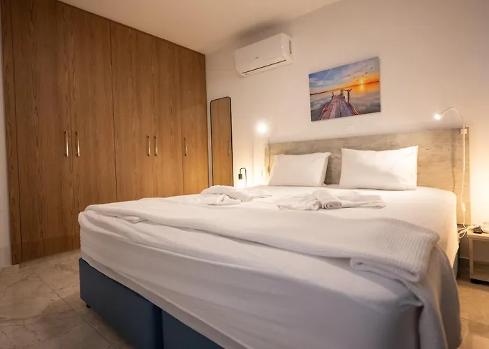 Luca Apts Napa Apartamento