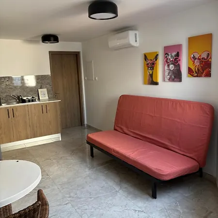 Apartment Luca Apts Napa