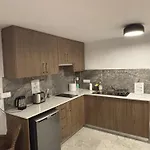 Luca Apts Napa Αγία Νάπα
