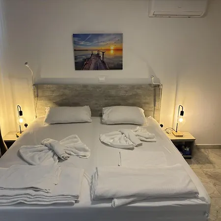 Luca Apts Napa *